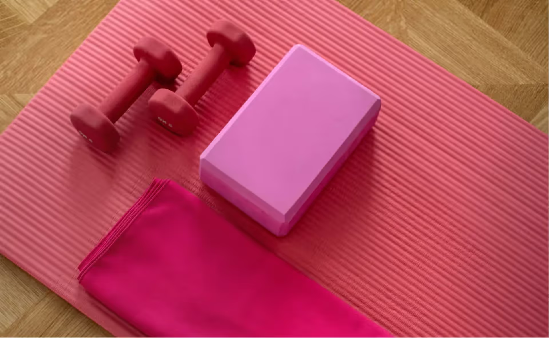 Minimalist Gear, Maximum Results: The Essential Fitness Kit for Any Athlete