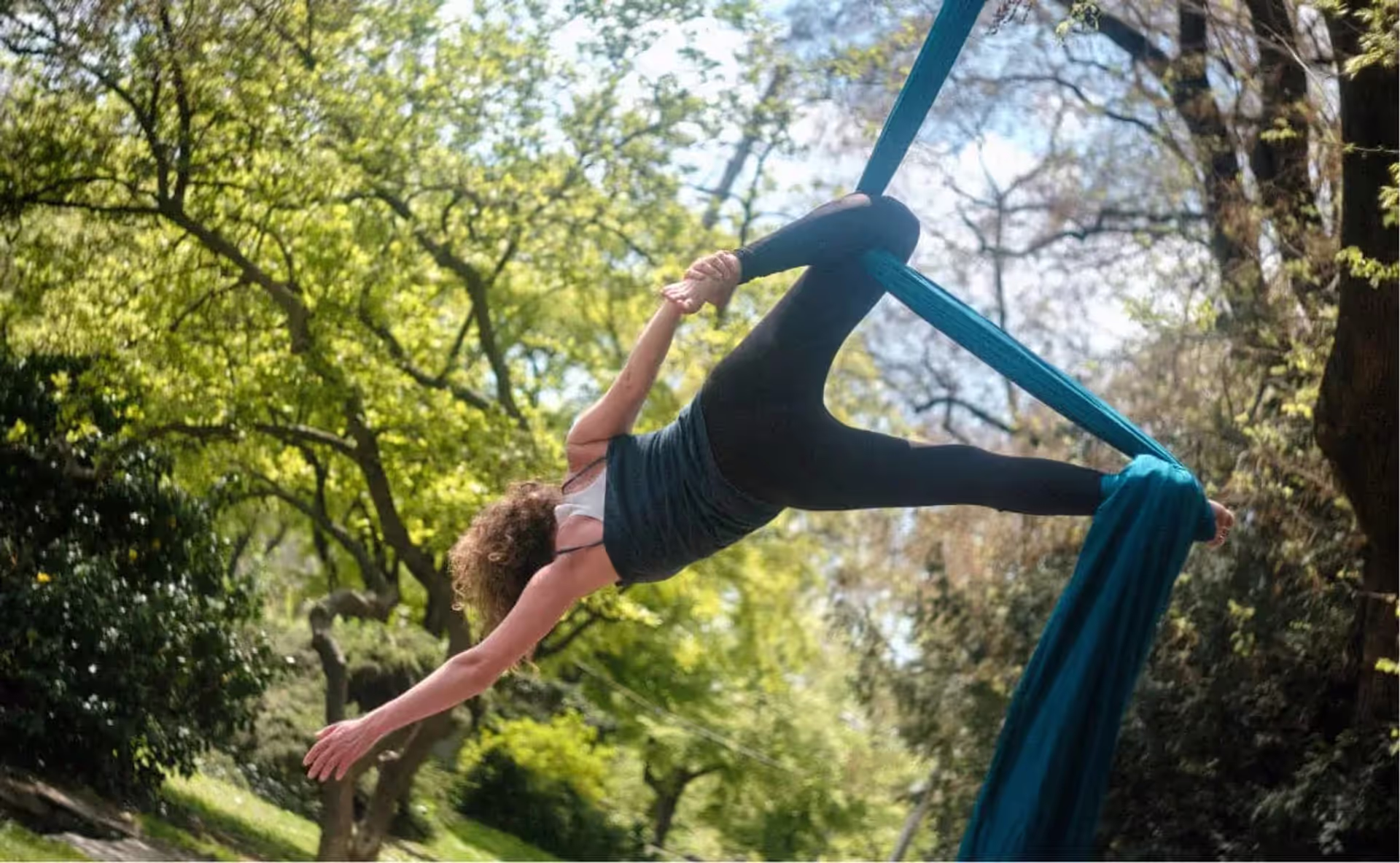 Aerial Yoga and Acro Yoga: The Rise of Gravity-Defying Practices