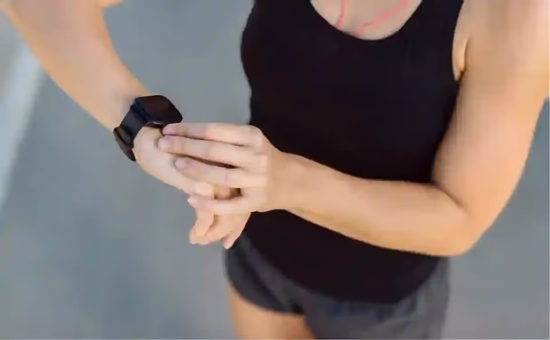 Smartwatches and Fitness Trackers 2025: Are the New Features Worth It?