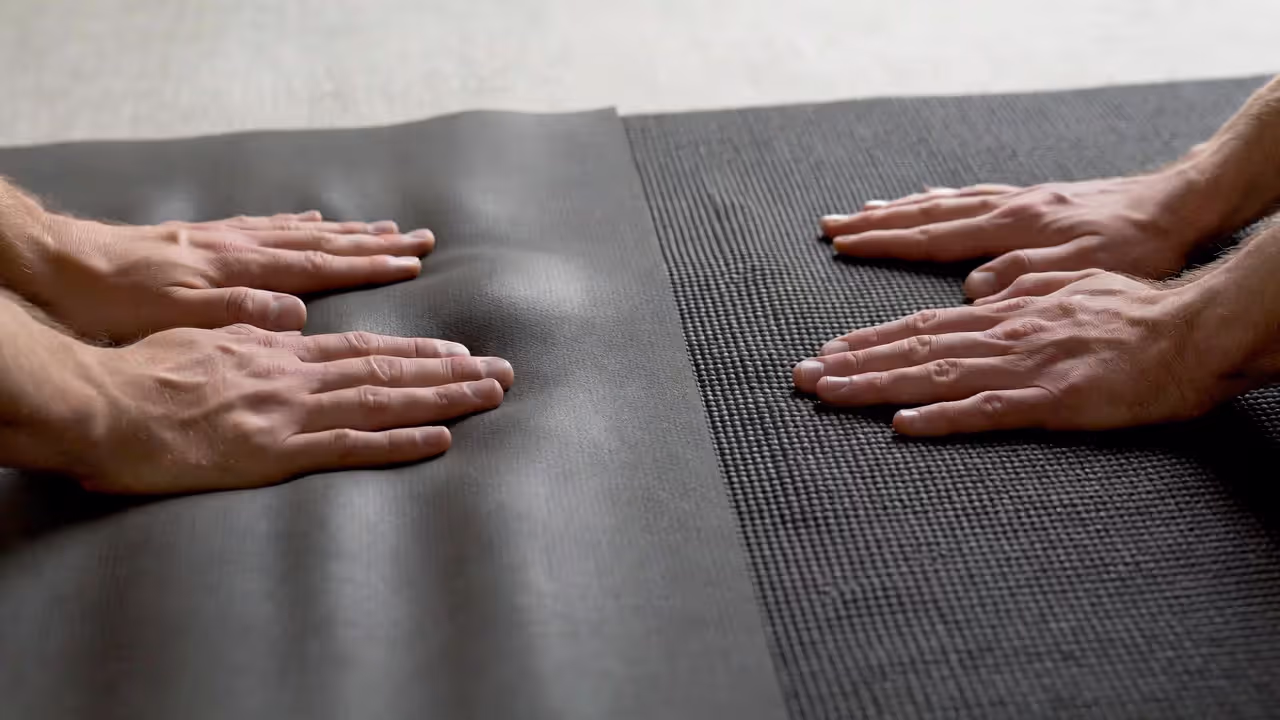 Same thickness, different material—completely different support and grip.