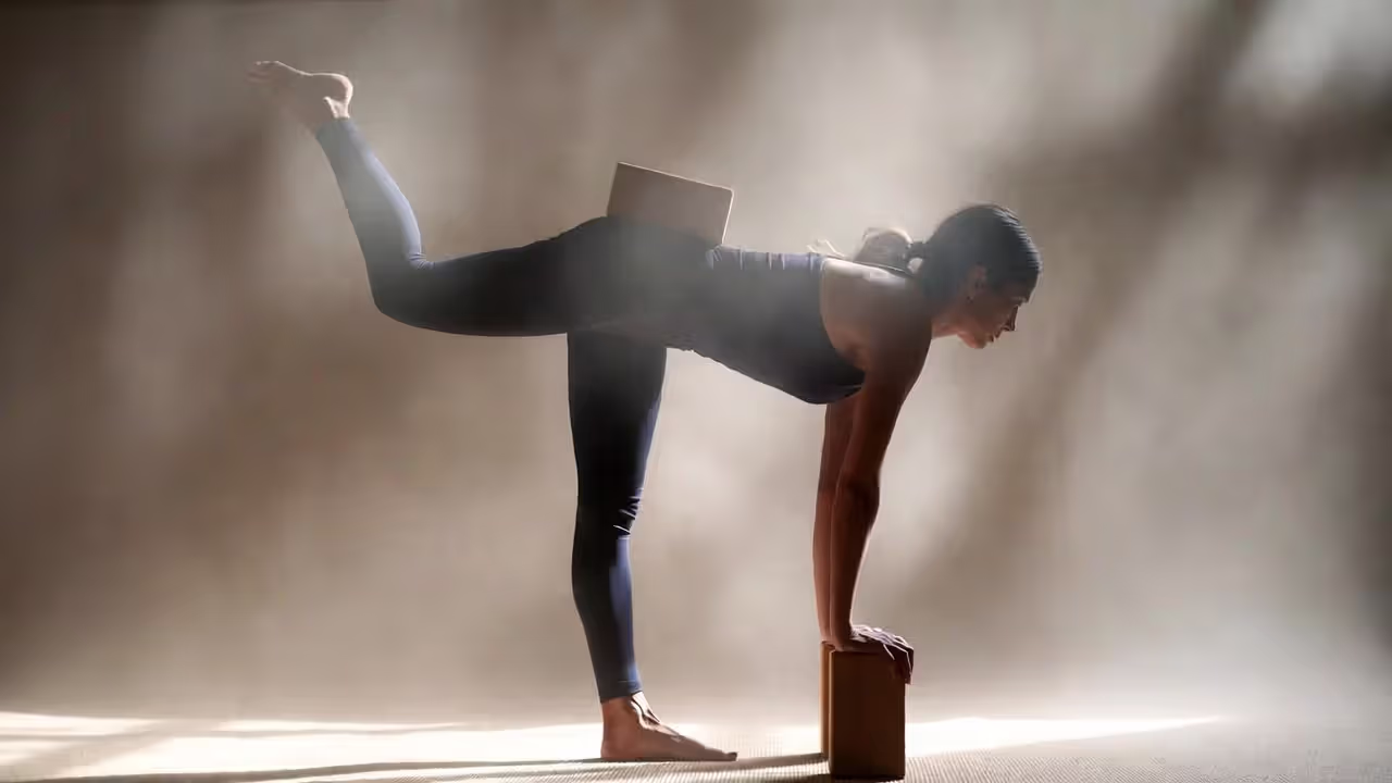 Props reduce the struggle so you can train the hinge and alignment.